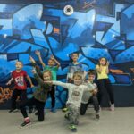 Прана танцевальном зале